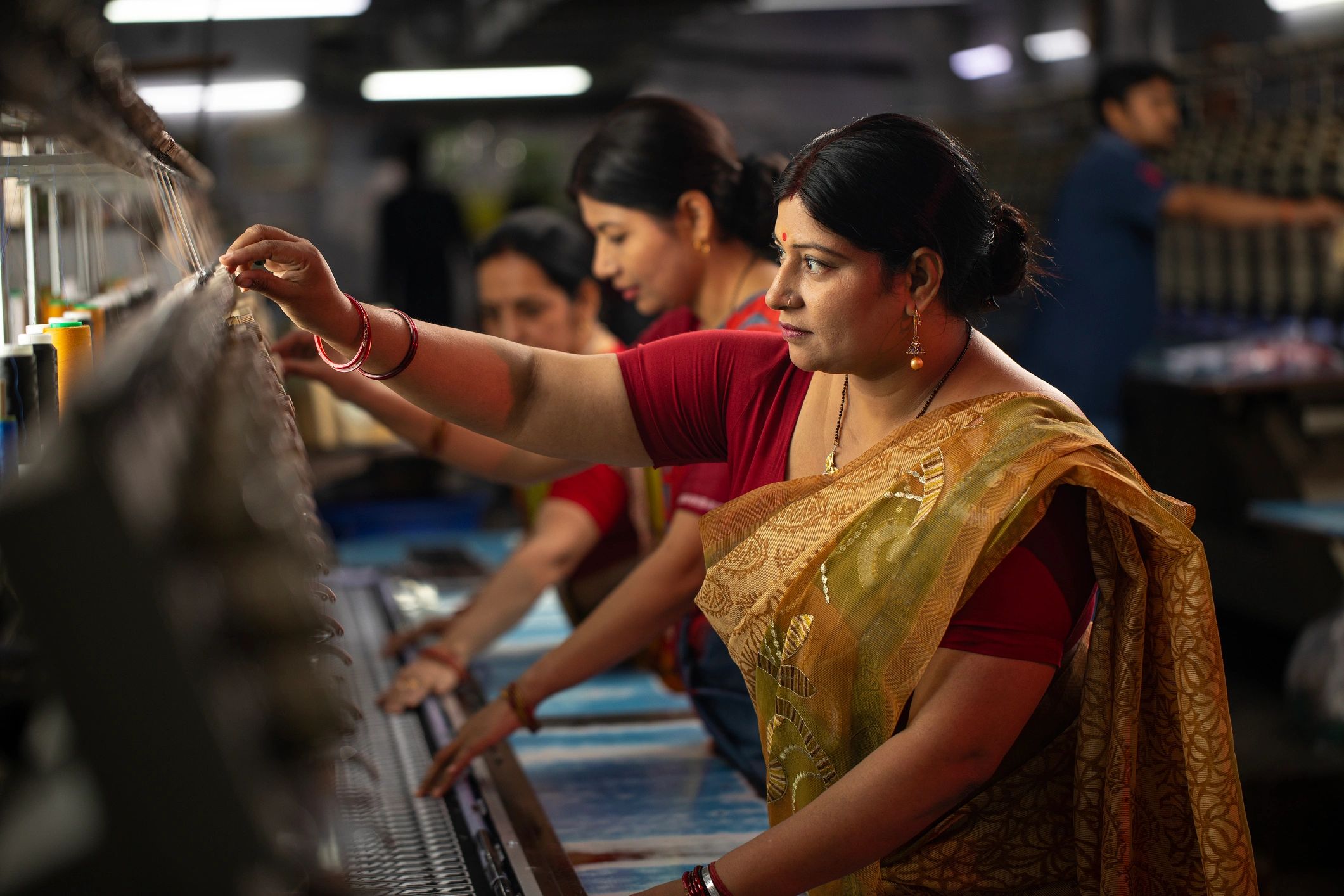 Saree blouse stitching and saree customisation at Dune Aura Boutique Gurugram